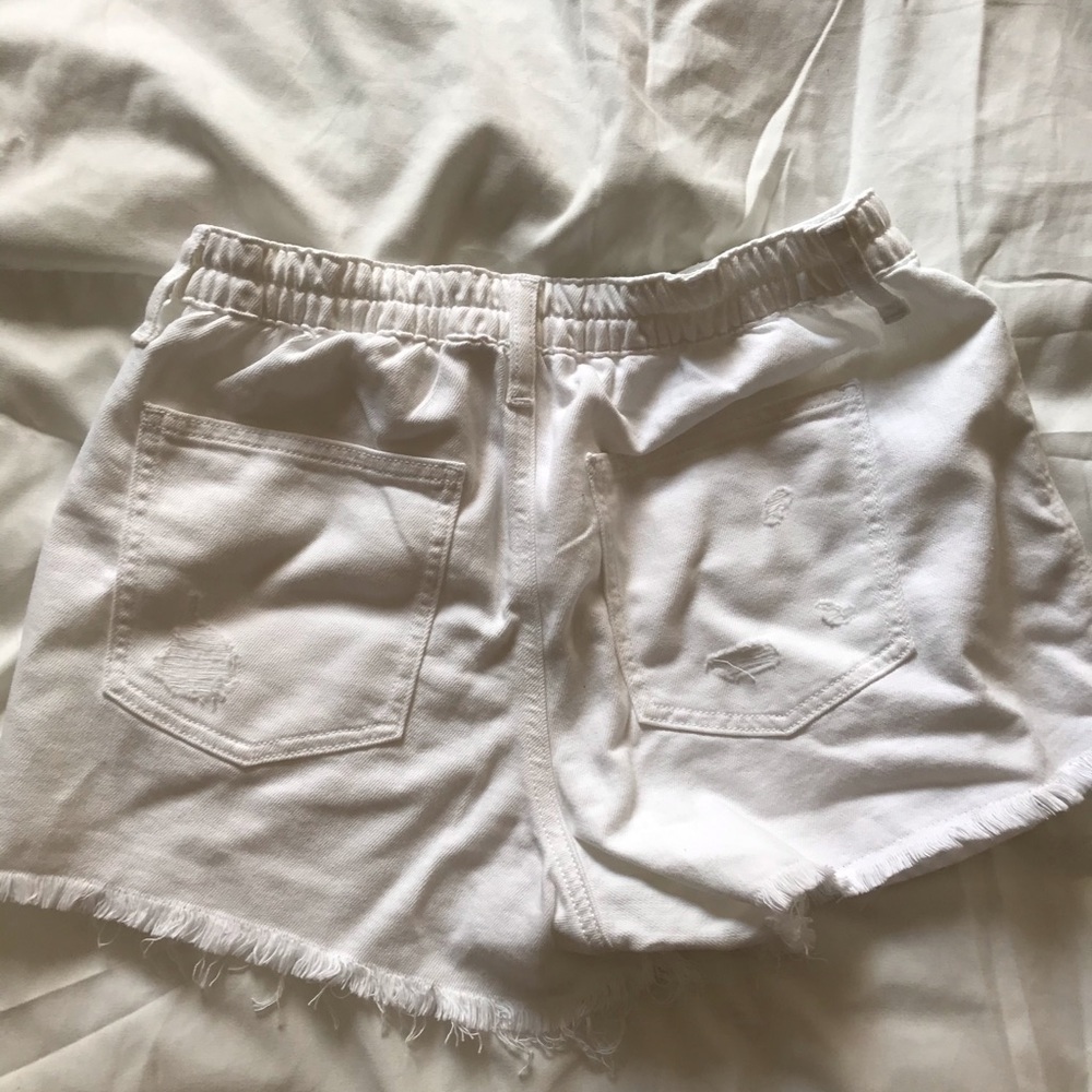 NWT White Aerie Shorts - Picture 3 of 4
